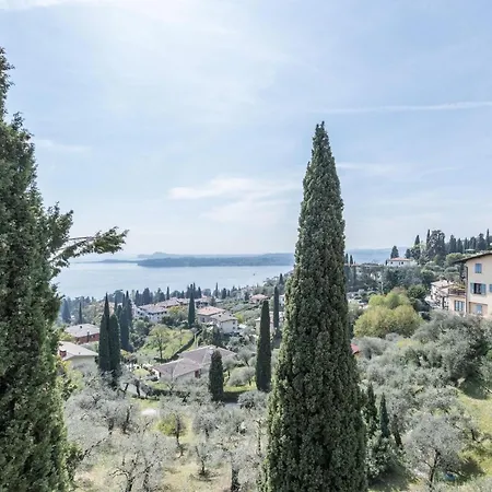 Ca Cia - Red Flat Apartment Gardone Riviera